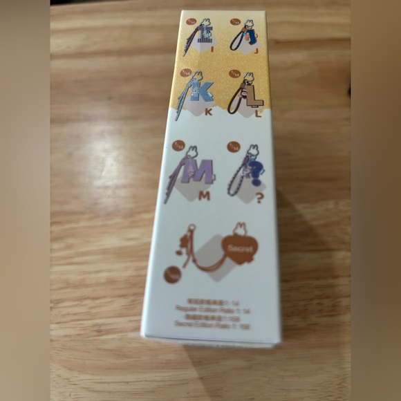 ✨NWT Pop Mart Pin for Love Letter Pendant Blind Box Letter C - Picture 2 of 9